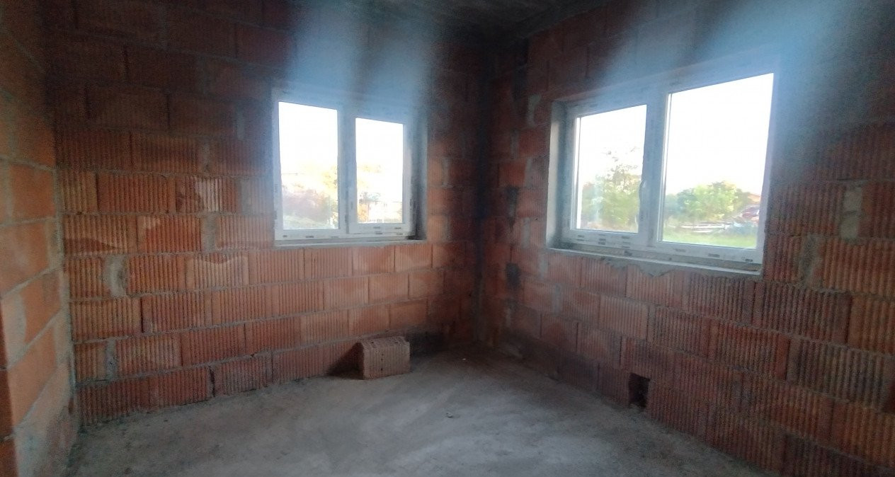 COMISION 0% Casa individuala 5 camere, Becicherecu Mic - Teren 790 mp, Garaj 9, foxfort.ro