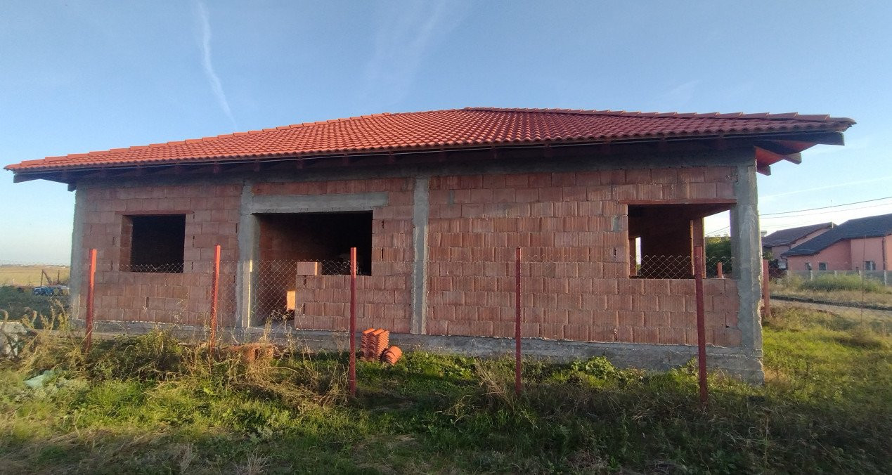 Casa individula la ROSU, 4 camere - Becicherecu Mic, teren 499 mp 2, foxfort.ro