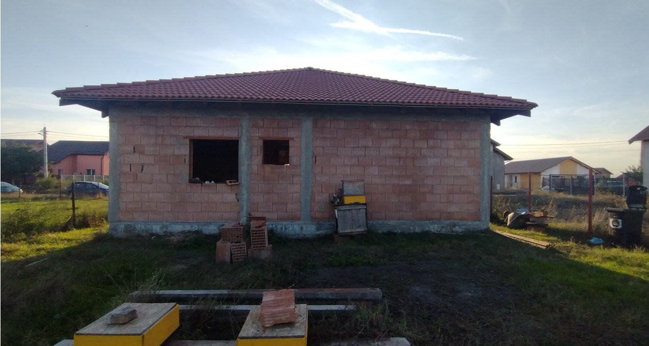 Casa individula la ROSU, 4 camere - Becicherecu Mic, teren 499 mp 5, foxfort.ro