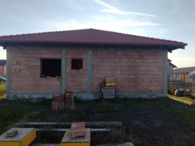 Apartament cu 2 camere de vanzare in Dumbravita - ID V4054