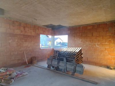 Casa individula la ROSU, 4 camere - Becicherecu Mic, teren 499 mp imagine mica 16, foxfort.ro