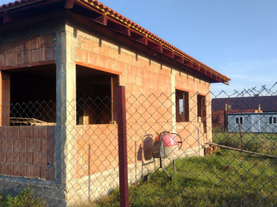 Casa individula la ROSU, 4 camere - Becicherecu Mic, teren 499 mp imagine mica 17, foxfort.ro