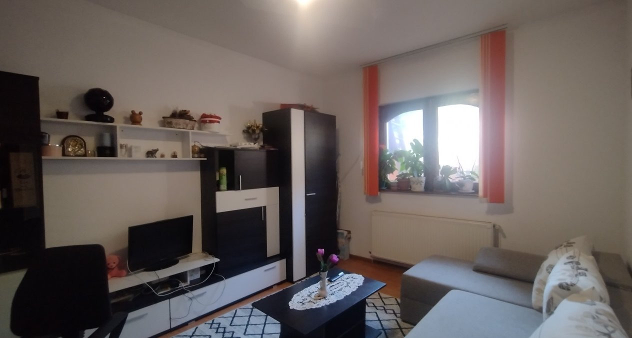 COMISION 0% Apartament 3 camere la curte comuna, terasa 40 mp - Zona Iosefin 3, foxfort.ro