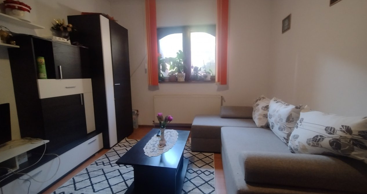 COMISION 0% Apartament 3 camere la curte comuna, terasa 40 mp - Zona Iosefin 12, foxfort.ro