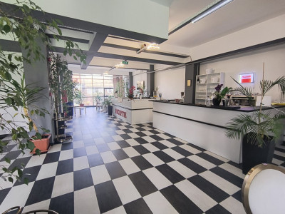 Hotel de inchiriat Parter + 2 Etaje + Mansarda, 19 camere, zona Brancoveanu imagine mica 3, foxfort.ro