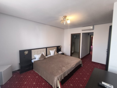 Hotel de inchiriat Parter + 2 Etaje + Mansarda, 19 camere, zona Brancoveanu imagine mica 17, foxfort.ro