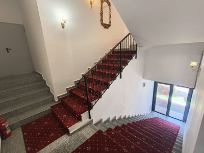 Hotel de inchiriat Parter + 2 Etaje + Mansarda, 19 camere, zona Brancoveanu imagine mica 23, foxfort.ro