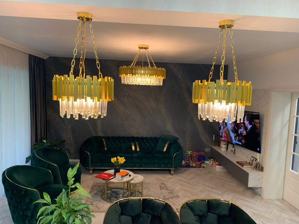 Duplex de vanzare cu 5 camere si 3 bai, zona Mehala 11, foxfort.ro