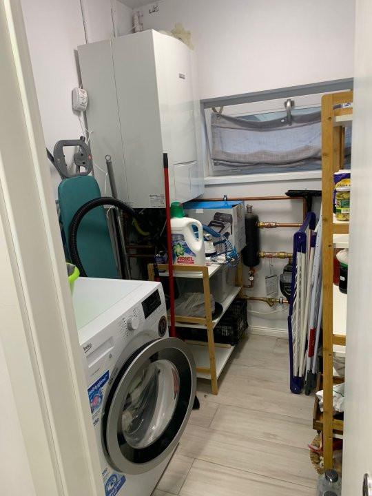 Duplex de vanzare cu 5 camere si 3 bai, zona Mehala 24, foxfort.ro