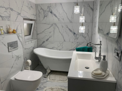 Duplex de vanzare cu 5 camere si 3 bai, zona Mehala imagine mica 12, foxfort.ro