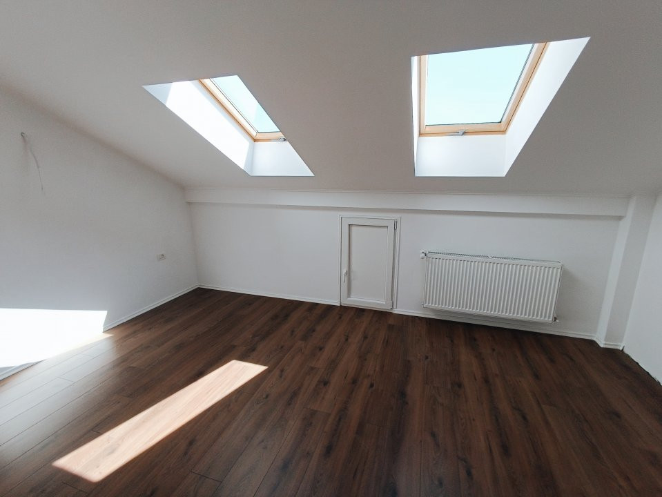 Apartament spatios cu 3 camere, scara interioara, 84 mp - V7227 6, foxfort.ro