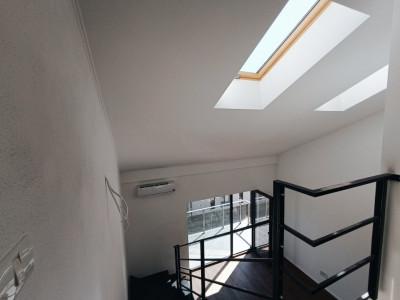 Apartament spatios cu 3 camere, scara interioara, 84 mp - V7227 imagine mica 11, foxfort.ro