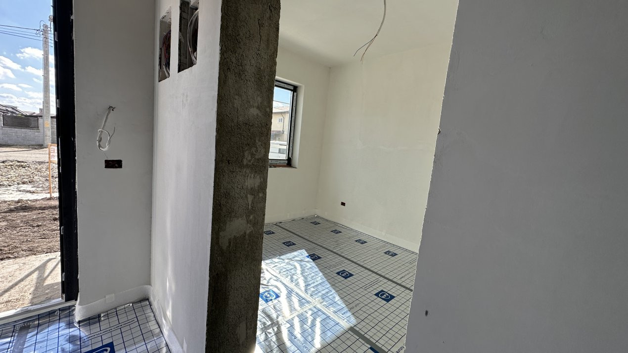 Duplex cu 5 camere, 125 mp utili, zona Mosnita Veche 5, foxfort.ro