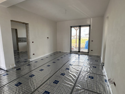 Duplex cu 5 camere, 125 mp utili, zona Mosnita Veche imagine mica 2, foxfort.ro