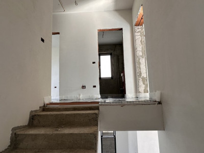 Duplex 5 camere, 125 mp, zona Mosnita Veche - Drumul Boilor imagine mica 10, foxfort.ro