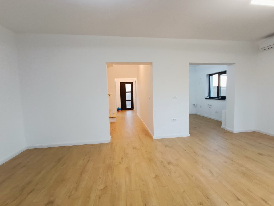 Duplex 4 dormitoare, 3 bai, 125 mp utili Chisoda - V7362 23, foxfort.ro