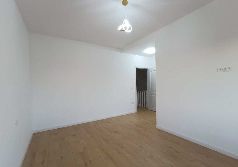 Duplex 4 dormitoare, 3 bai, 125 mp utili Chisoda - V7362 26, foxfort.ro