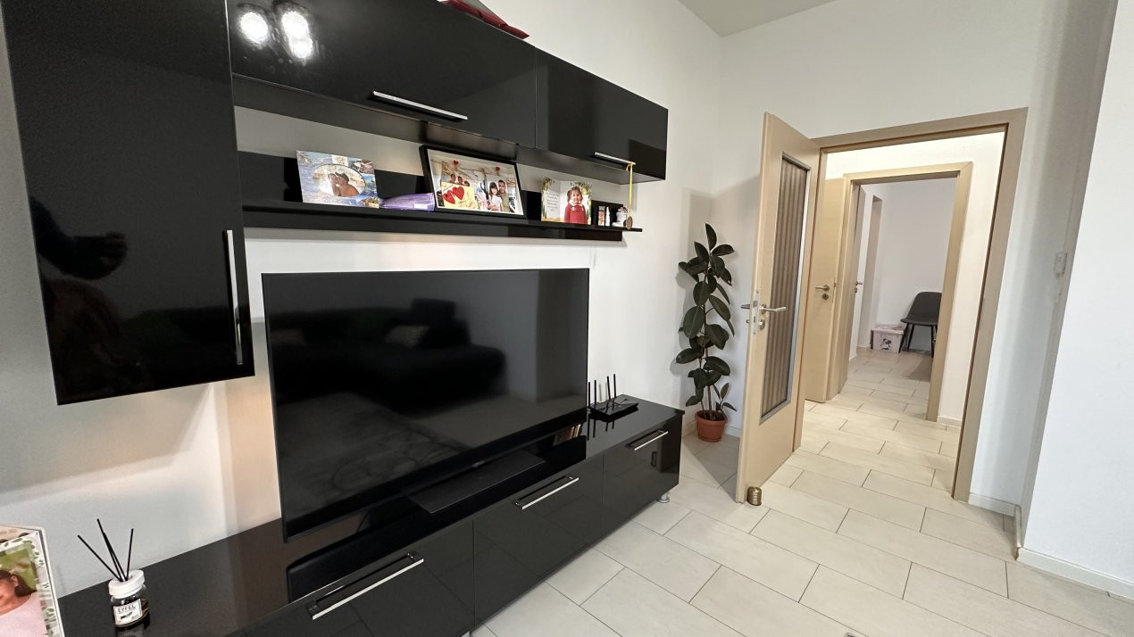 Apartamente de vanzare Giroc 1