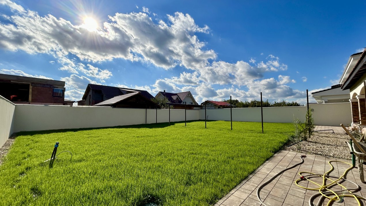 Duplex cu 4 camere si teren de 350 mp, zona Cora Dumbravita 20, foxfort.ro