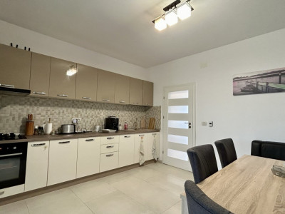 COMISION 0% Duplex de inchiriat cu 4 camere si 2 bai - zona Dumbravita imagine mica 12, foxfort.ro