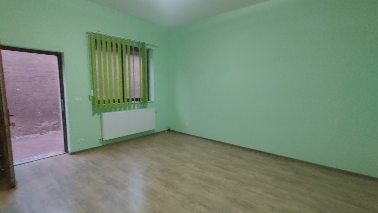 Casa tip calcan 5 camere, zona Mehala - Oportunitate investitie 15, foxfort.ro