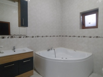 Casa tip calcan 5 camere, zona Mehala - Oportunitate investitie imagine mica 5, foxfort.ro