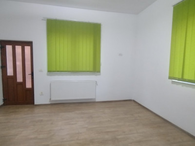 Casa tip calcan 5 camere, zona Mehala - Oportunitate investitie imagine mica 10, foxfort.ro