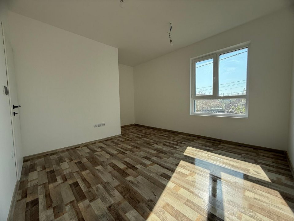 Duplex 4 camere zona Freidorf - Poarta automata 3, foxfort.ro