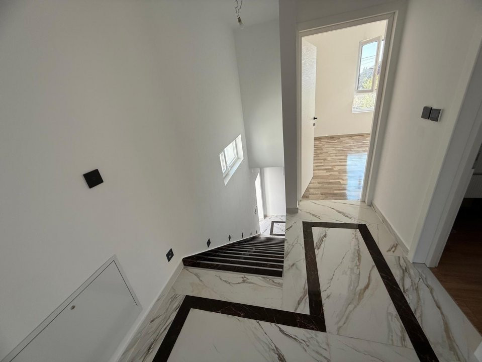 Duplex 4 camere zona Freidorf - Poarta automata 18, foxfort.ro