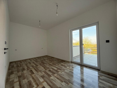 Duplex 4 camere zona Freidorf - Poarta automata imagine mica 4, foxfort.ro