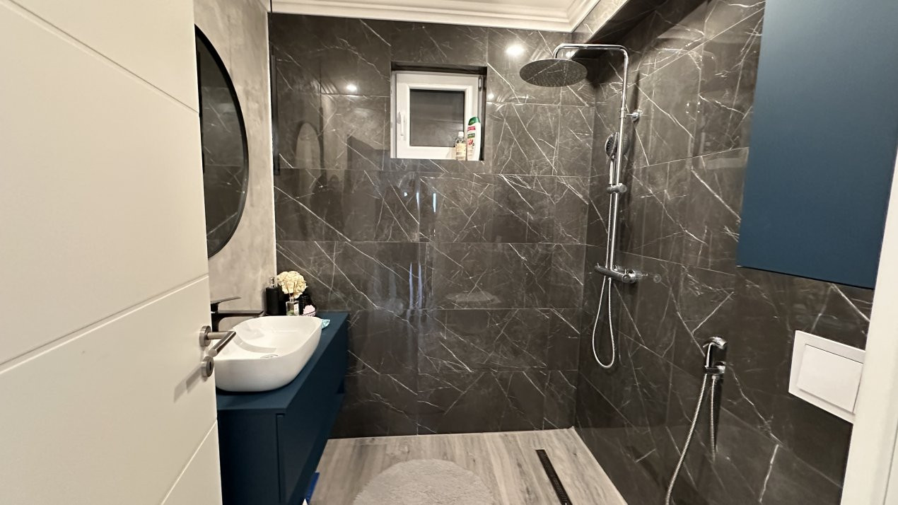 OCAZIE Casa individuala 5 camere, 165 mp in Dumbravita 6, foxfort.ro