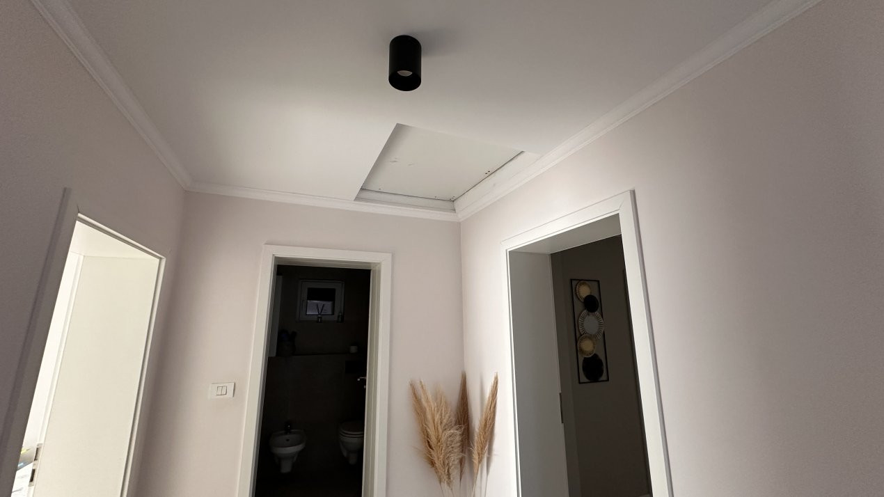 OCAZIE Casa individuala 5 camere, 165 mp in Dumbravita 13, foxfort.ro