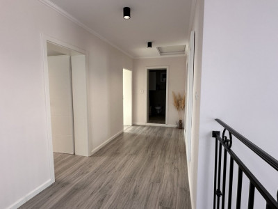 OCAZIE Casa individuala 5 camere, 165 mp in Dumbravita imagine mica 9, foxfort.ro