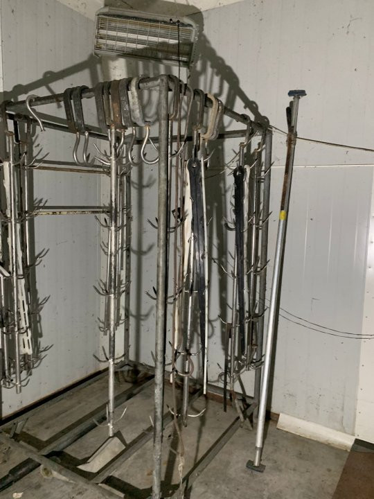 COMISION 0% Hala Industriala 500 mp cu Spatiu de Birou 200 mp in Buzias 13, foxfort.ro