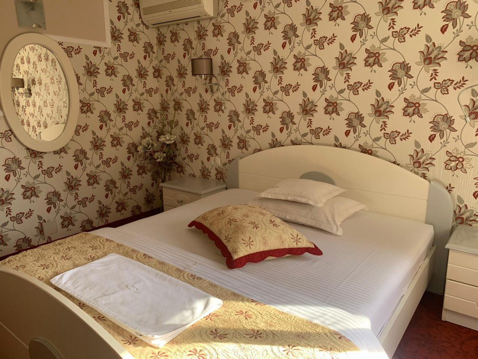 Casa cu 16 camere si teren de 752 mp - zona Bogdanestilor 9, foxfort.ro