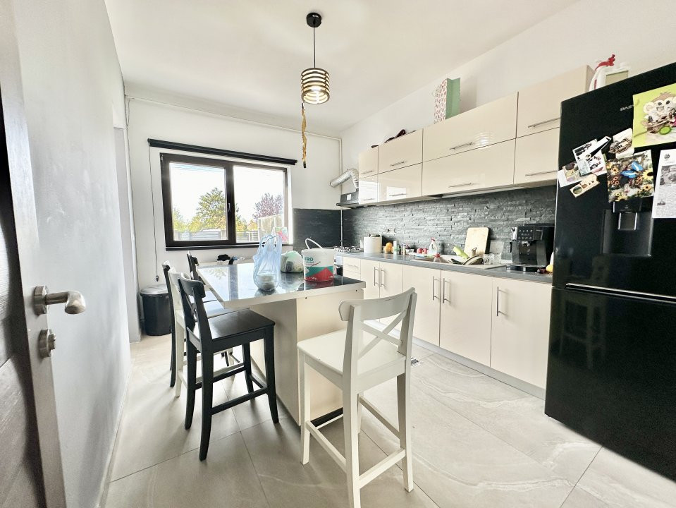 Duplex Mosnita, 4 camere, 343 mp teren - Toate utilitatile si Asfalt 7, foxfort.ro