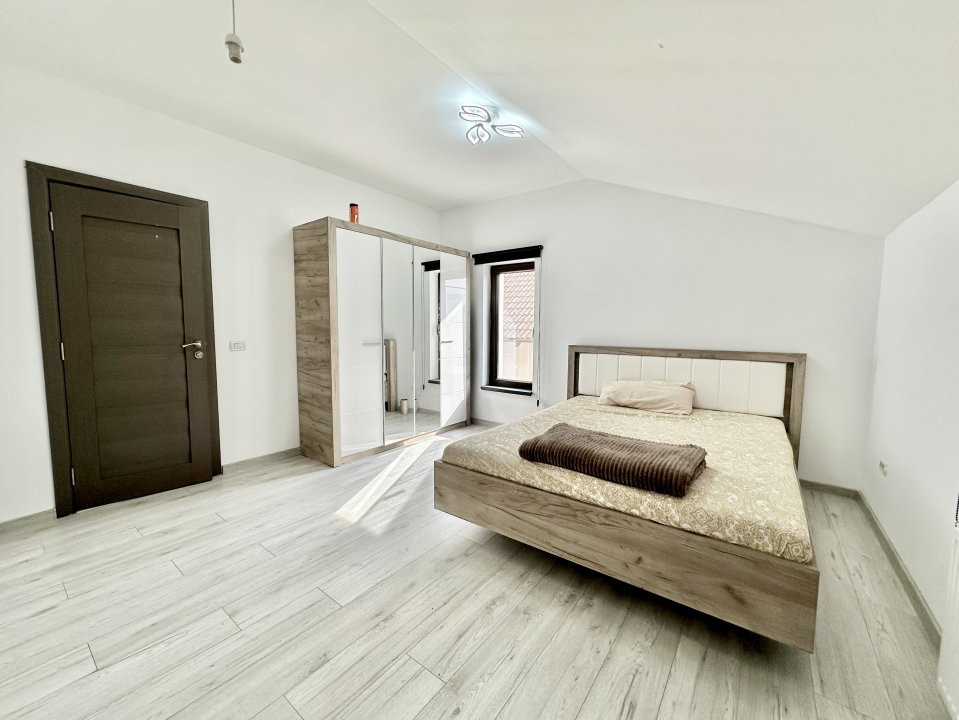 Duplex Mosnita, 4 camere, 343 mp teren - Toate utilitatile si Asfalt 13, foxfort.ro