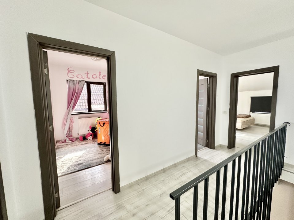 Duplex Mosnita, 4 camere, 343 mp teren - Toate utilitatile si Asfalt 16, foxfort.ro