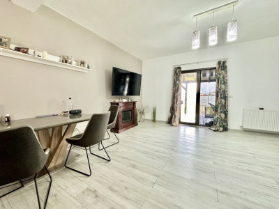 Duplex Mosnita, 4 camere, 343 mp teren - Toate utilitatile si Asfalt imagine mica 5, foxfort.ro