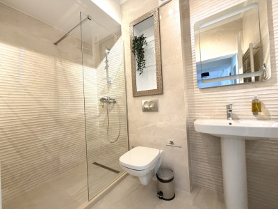 Apartament cu 2 camere, mobilat si utilat, etaj 2 - Dumbravita  imagine mica 6, foxfort.ro