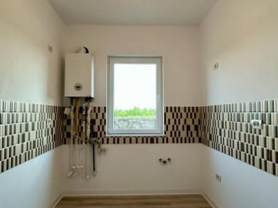 Duplex 5 camere si teren de 300 mp, zona Ghiroda imagine mica 7, foxfort.ro