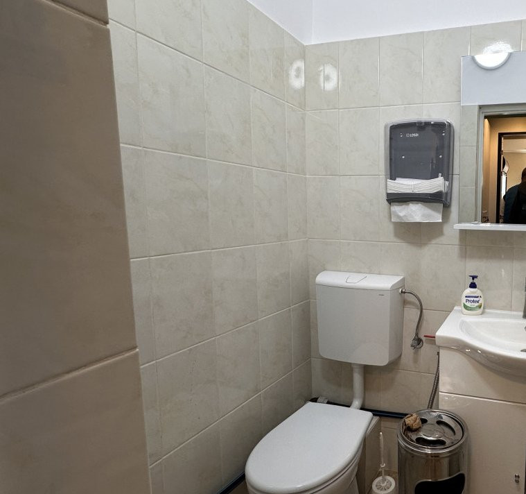 OCAZIE COMISION 0% - vanzare spatiu comercial in Timisoara, zona Iulius Mall 18, foxfort.ro