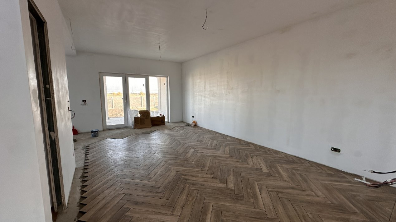 Duplex 5 camere, 120 mp utili, in Mosnita Noua 2, foxfort.ro