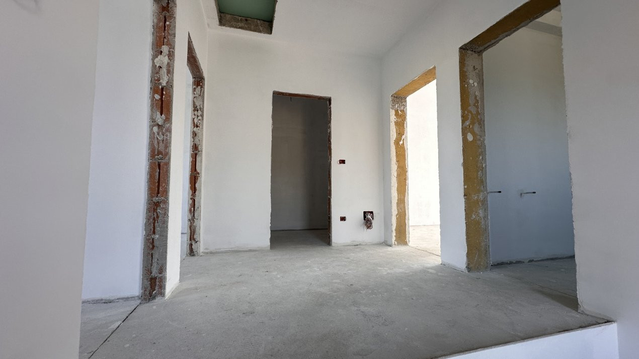 Duplex 5 camere, 120 mp utili, in Mosnita Noua 8, foxfort.ro