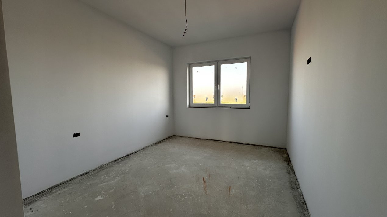 Duplex 5 camere, 120 mp utili, in Mosnita Noua 9, foxfort.ro