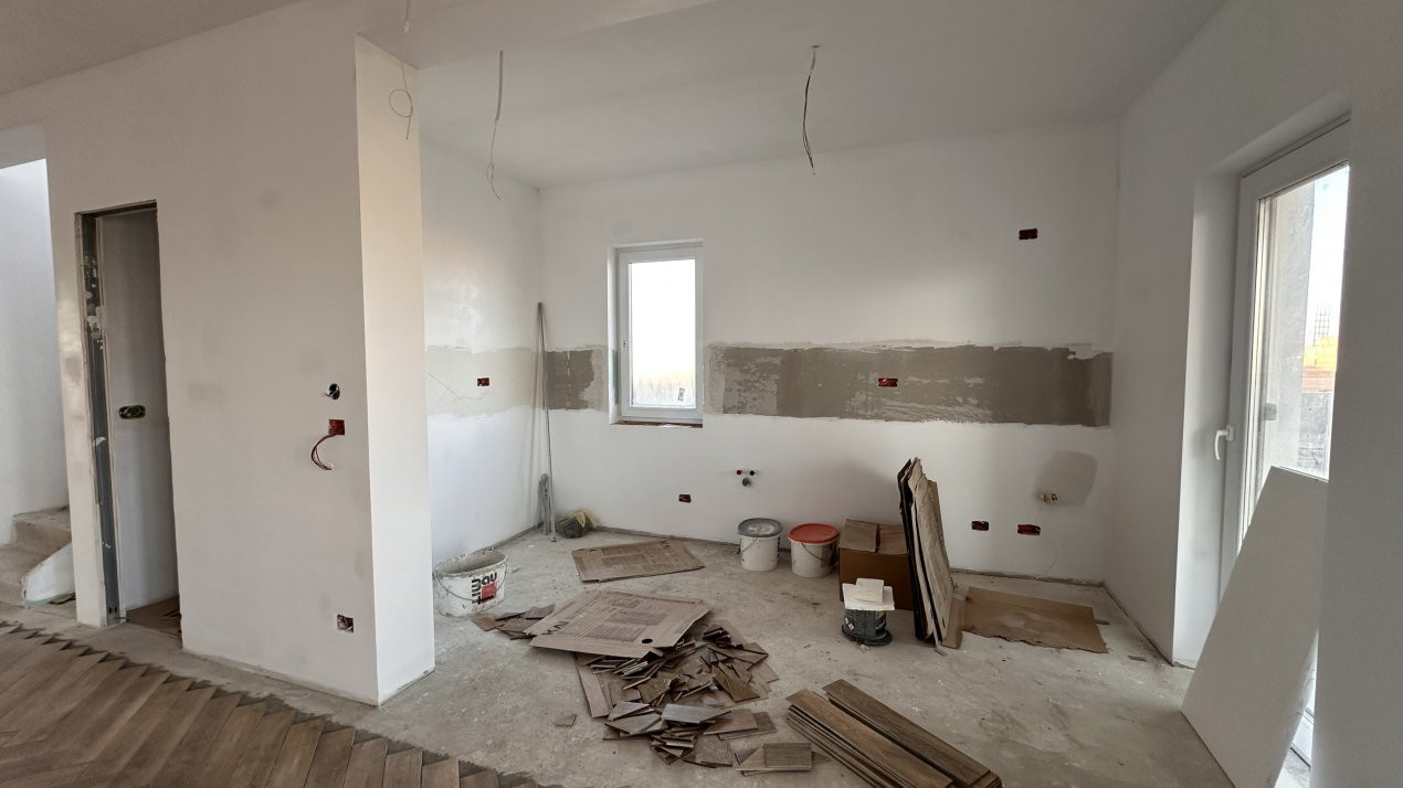 Duplex 5 camere, 120 mp utili, in Mosnita Noua 19, foxfort.ro