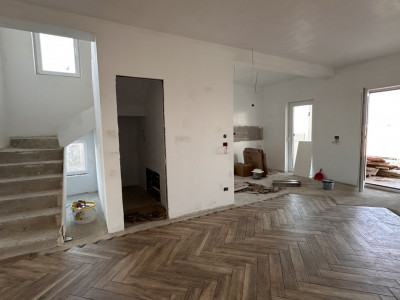 Duplex 5 camere, 120 mp utili, in Mosnita Noua imagine mica 15, foxfort.ro