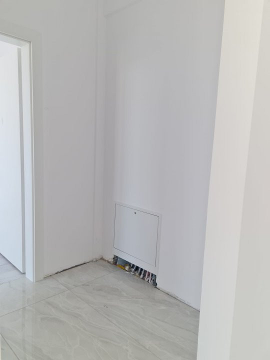 Apartament cu 2 camere la etajul 4, zona Braytim 8, foxfort.ro