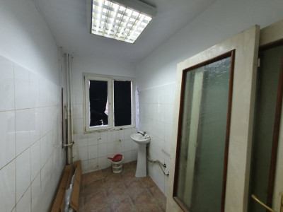 Spatiu comercial cu 2 camere de inchiriat - zona Piata Doina imagine mica 12, foxfort.ro