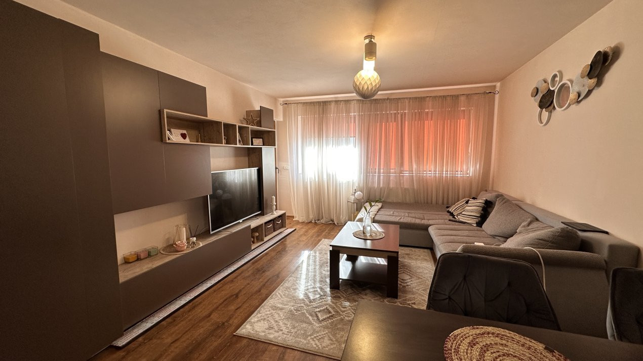 Apartament cu 3 camere la etajul 2 in Giroc 1, foxfort.ro